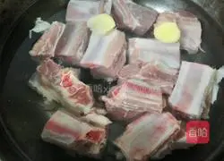 Illustration of how to make orange pork ribs 2