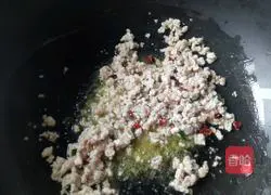 Illustration of how to make minced meat sandwich 11