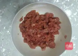 Illustration of how to make minced meat, sauerkraut and fried beans 3