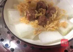 Illustration of how to make meatballs, shrimp skin and steamed winter melon 6