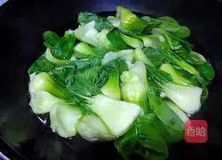 Illustration of how to make louvered meat 3