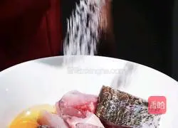 Illustration of braised fish cubes 4