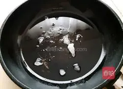 Illustration of how to make braised pork with wine fermented rice 3