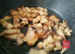 Illustration of how to make spicy stir-fried pork 6