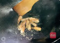 Illustration of how to make spicy hotpot 8