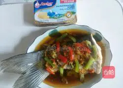 Illustration of how to steam fish tail with chopped pepper sauce 6