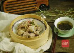 A must-order cup of Cantonese-style morning tea, illustration of how to make steamed garlic pork ribs 15