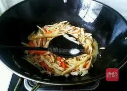 Lotus root Illustration of how to make fried shredded pork 7