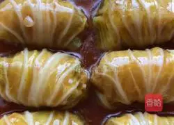 Illustration of how to make cabbage meat rolls 9