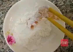 Illustration of how to make fried chicken tenders 5