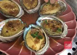 Illustration of how to make steamed abalone with garlic 9