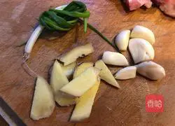 Illustration of how to make braised pork 3