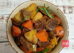 Illustration of Beef Stewed with Potatoes 12