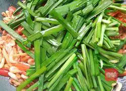 Illustration of Stir-fried River Prawns 6