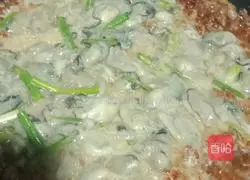 Illustration of how to fry minced pork and oysters 3