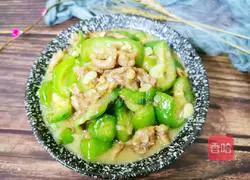 Illustration of how to make stir-fried pork slices with loofah 7