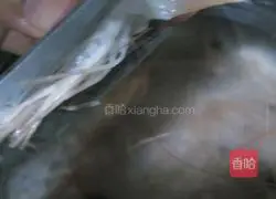 Illustration of how to make garlic vermicelli with open side shrimp 3