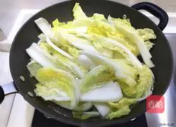 Illustration of how to make garlic baby cabbage 2