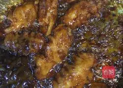 Illustration of how to make Coke chicken wings 9