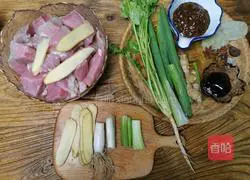 Illustration of grandma's old-flavor braised beef with bean paste 3