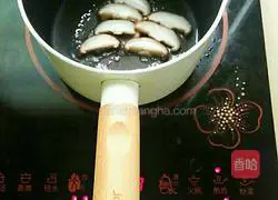 Illustration of how to make fried mushroom slices and steamed tofu 3