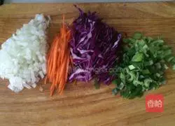 Illustration of how to make five-color fried rice 2