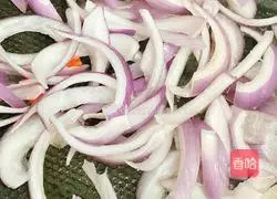 Saute duck meat with onions Illustration of how to do it 7