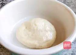 Illustration of how to make steamed potato burritos 3
