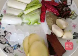 Braised in soy sauce Illustration of how to make braised potatoes with meat 3