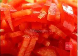 Illustration of how to make bitter melon omelette 2