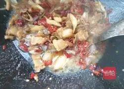 Illustration of how to make fried chicken with sour garlic heads 9