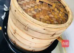 Ancestor's recipe for simple steamed pork ribs with rice flour 5