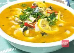 Illustration of how to make lemon fish in golden soup 7