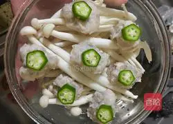 Illustration of how to make seafood mushrooms, okra, steamed shrimps and sliders 2