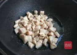 Illustration of how to make diced chicken in sauce 4