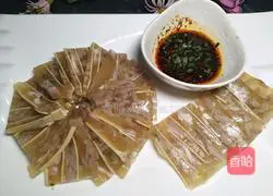 Crystal Illustration of how to make frozen pork elbows 11