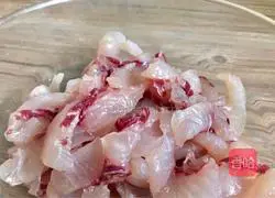 Illustration of how to make crispy spicy fish fillets 6