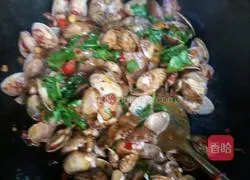 Illustration of Stir-fried Huajia 10