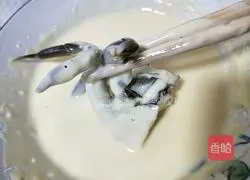 Illustration of how to make noodles with crabs 4