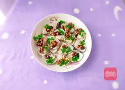 Illustration of how to make garlic clams 15