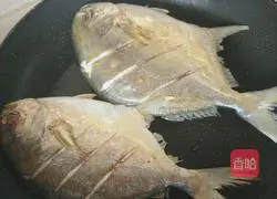 Recipe for dry-roasted Jinchang fish Illustration 3