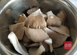 Fried with fresh mushrooms Illustration of how to make eggs 1