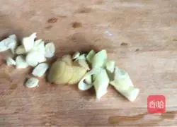 Illustration of how to make steamed pork ribs with black bean sauce 2