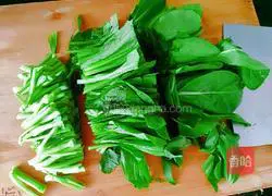 Illustration of how to make scrambled eggs with cabbage 3