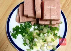 Illustration of how to make mushroom, chestnut and ham meat 4