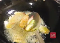 Illustration of how to make crispy duck brain 6