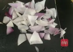  Illustration of how to make twice-cooked pork 3