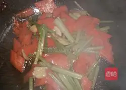 Illustration of Homestyle Stir-fried Pork Belly with Chili 5