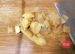 Illustration of how to make boiled yellow spicy dices 6