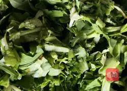 Illustration of how to make fried wheat and eggs 1